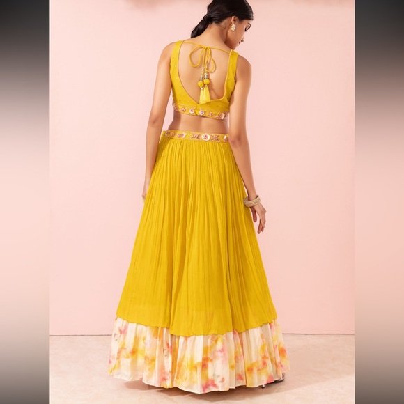 House of Indya floral tie dye yellow haldi embellished lehenga set - Picture 6 of 13